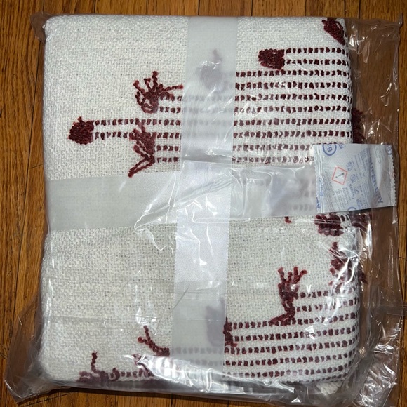 Revolution Home Lightweight Boho Throw in Orange NWT - Picture 3 of 7